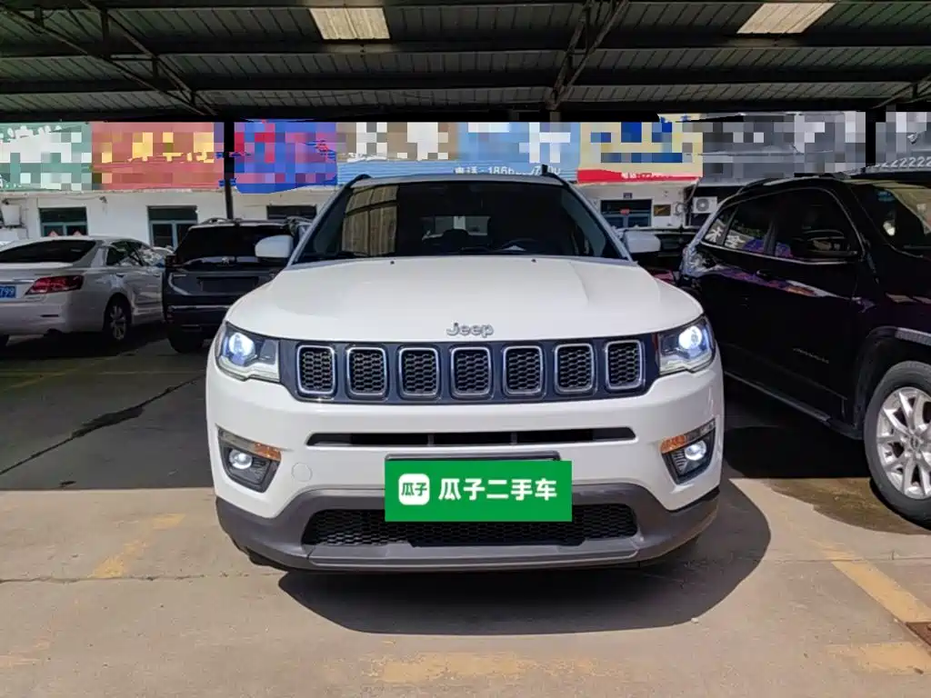 Jeep Compass — фото 3