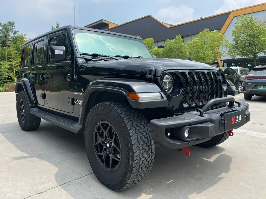 Jeep Wrangler — фото 3
