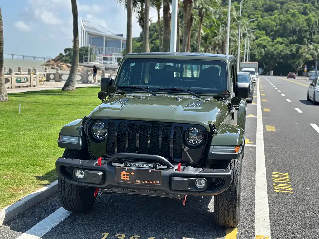 Jeep Gladiator — фото 2