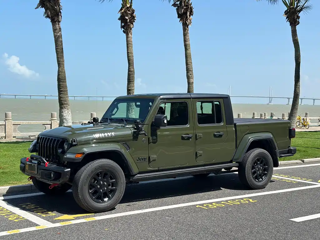 Jeep Gladiator — фото 4