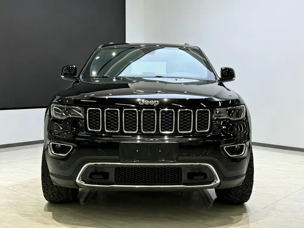 Jeep Grand Cherokee (Import) — фото 3