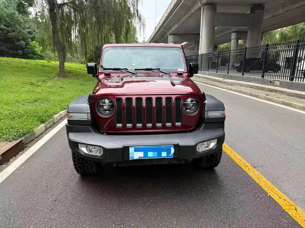 Jeep Wrangler — фото 2
