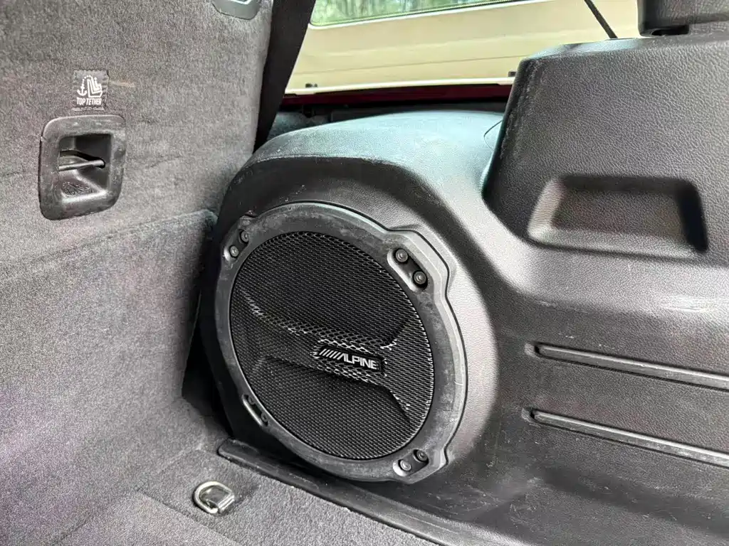 Jeep Wrangler — фото 8