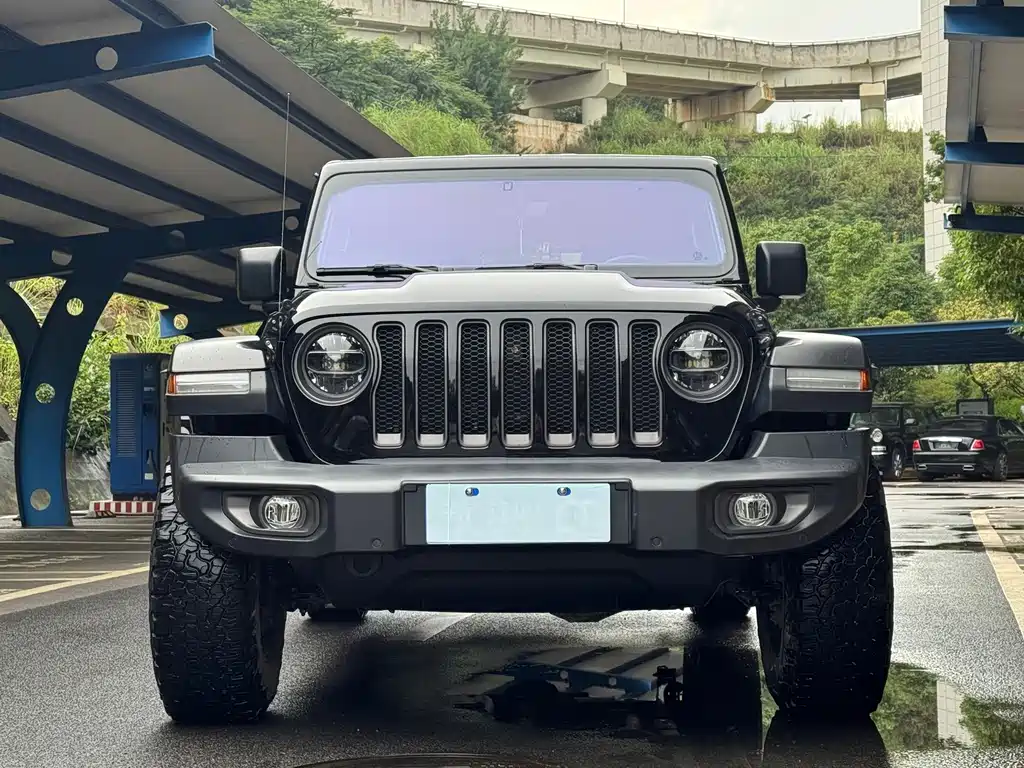 Jeep Wrangler — фото 2