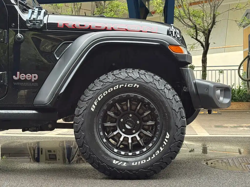Jeep Wrangler — фото 4