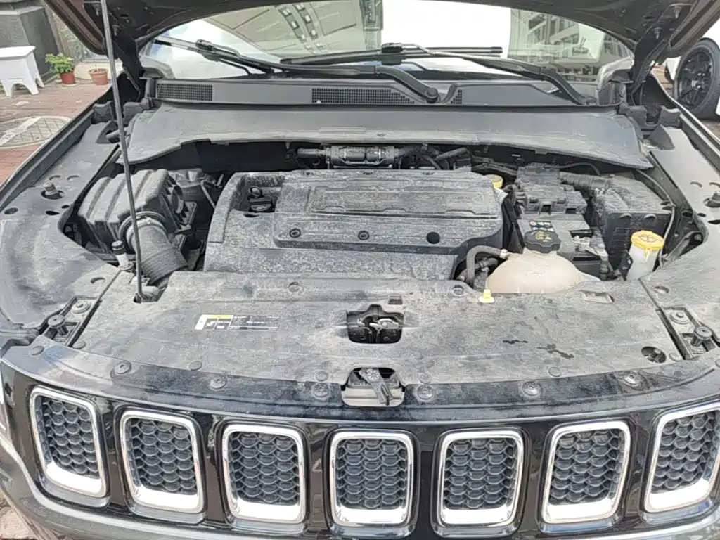 Jeep Compass — фото 20