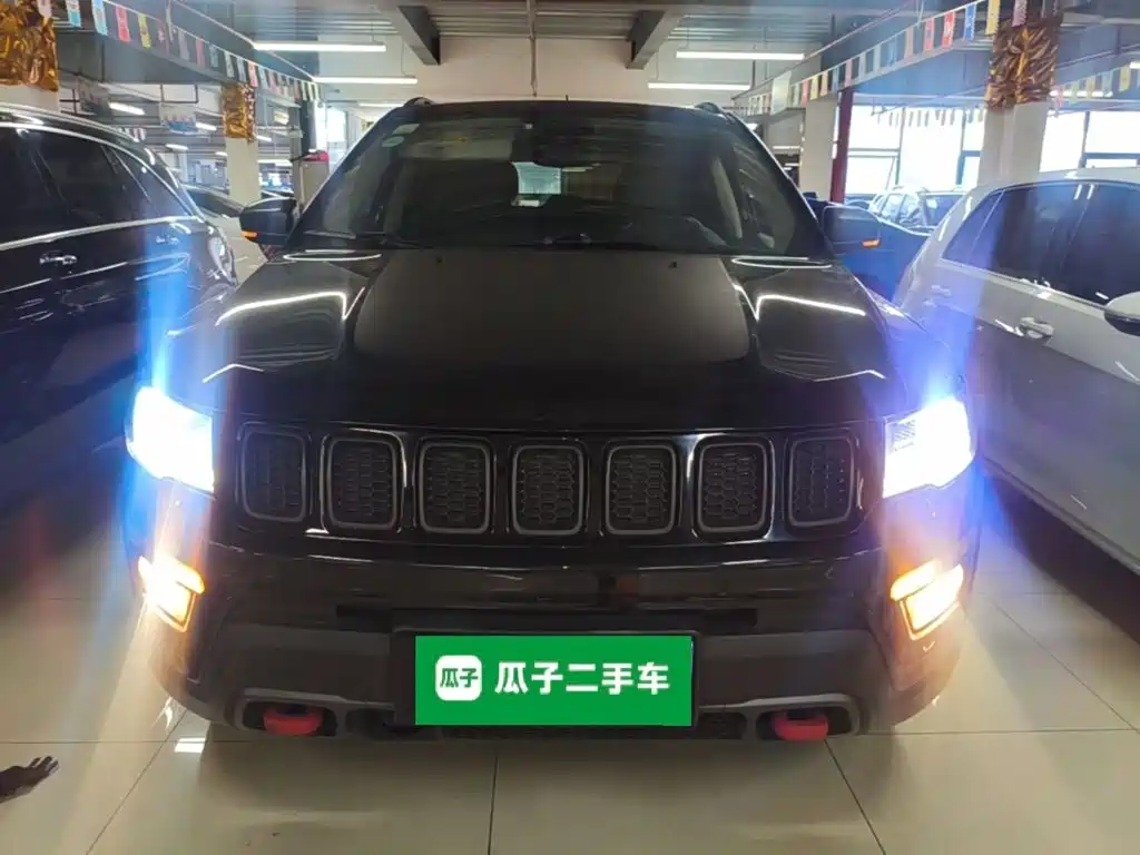 Jeep Compass — фото 3