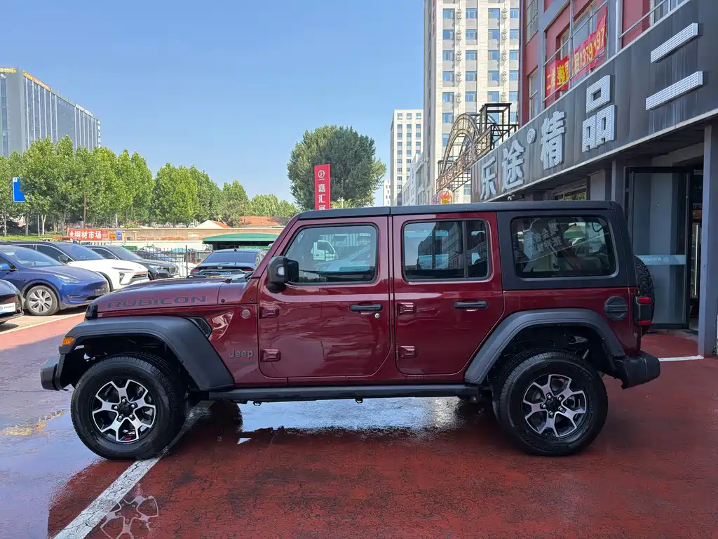 Jeep Wrangler — фото 3