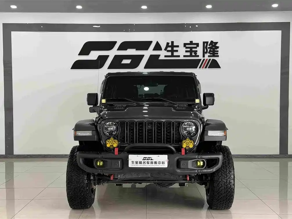 Jeep Wrangler — фото 2