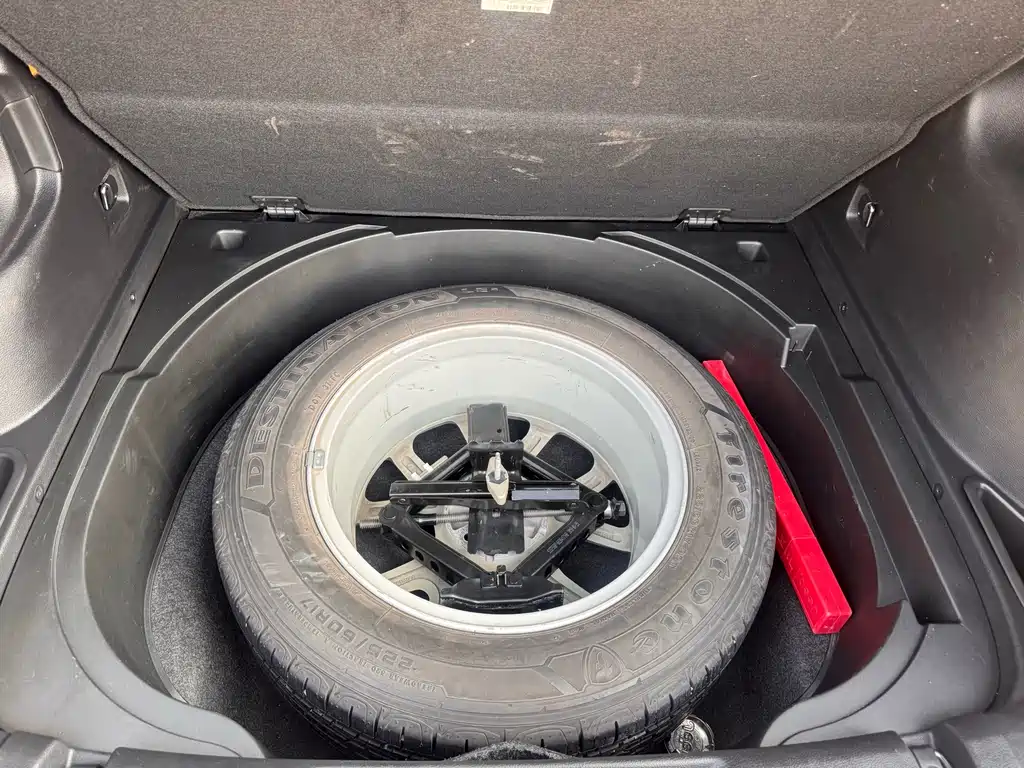 Jeep Cherokee — фото 15
