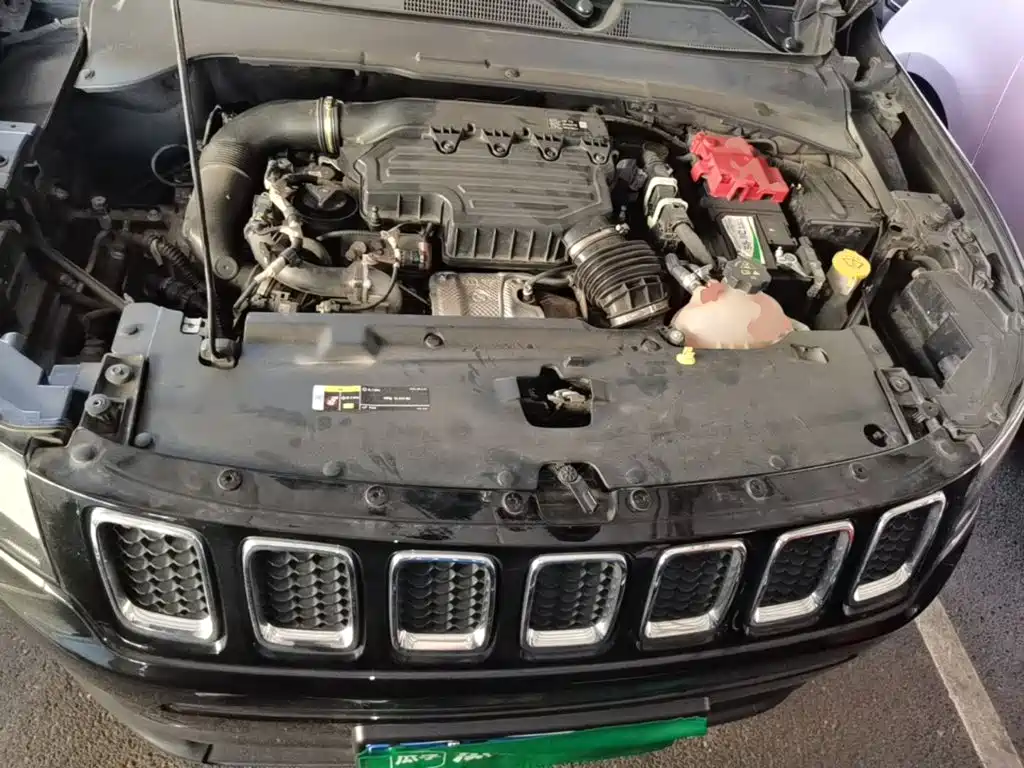 Jeep Compass — фото 20