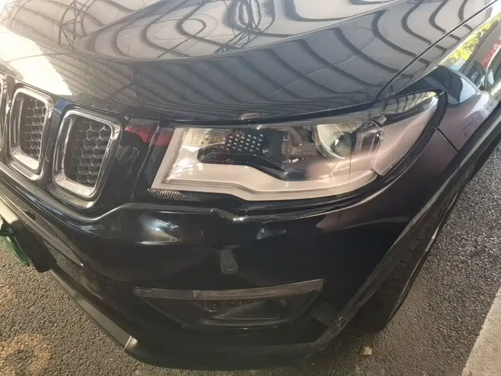 Jeep Compass — фото 24