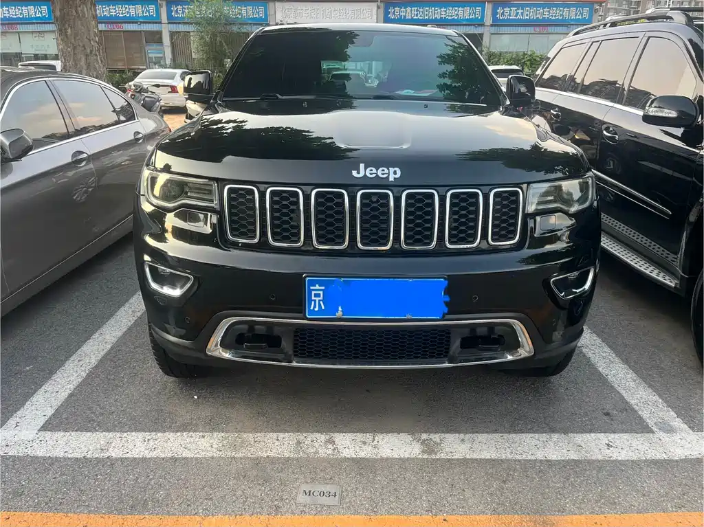 Jeep Grand Cherokee (Import) — фото 3