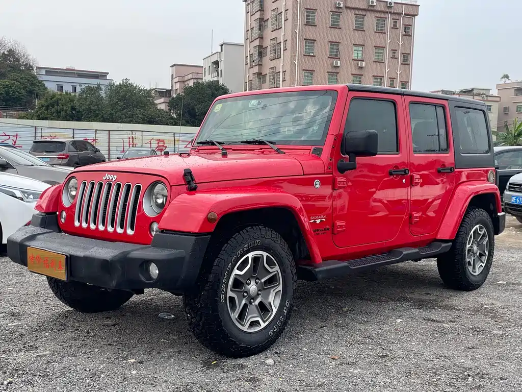 Jeep Wrangler — фото 2