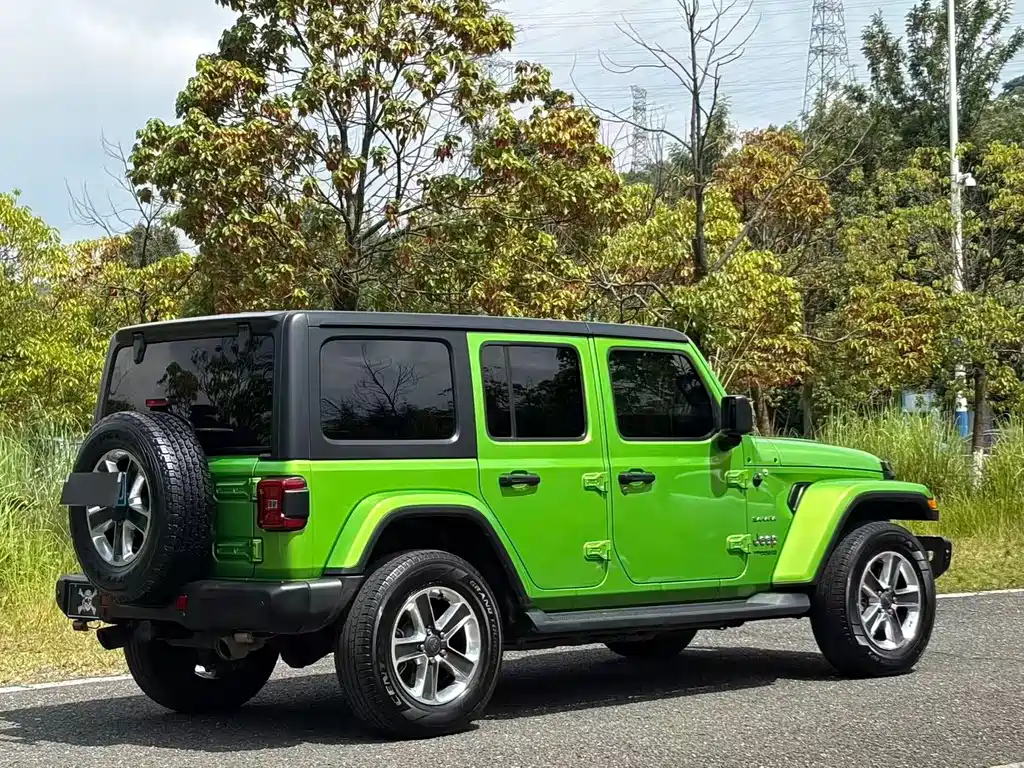 Jeep Wrangler — фото 4