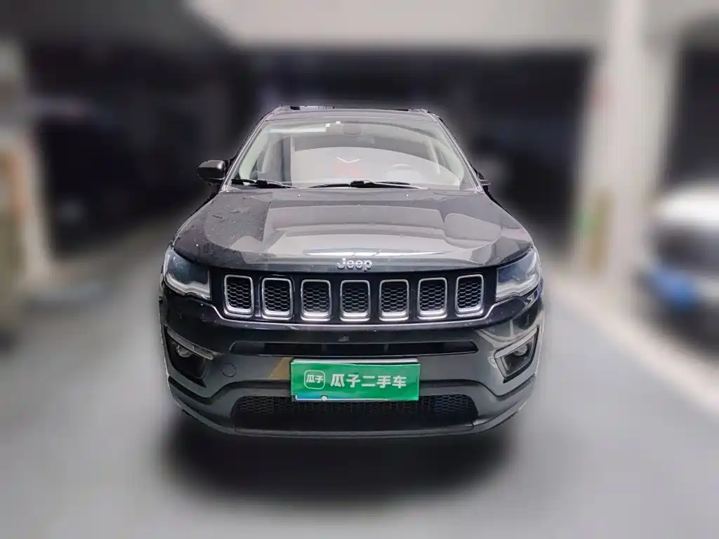 Jeep Compass — фото 23