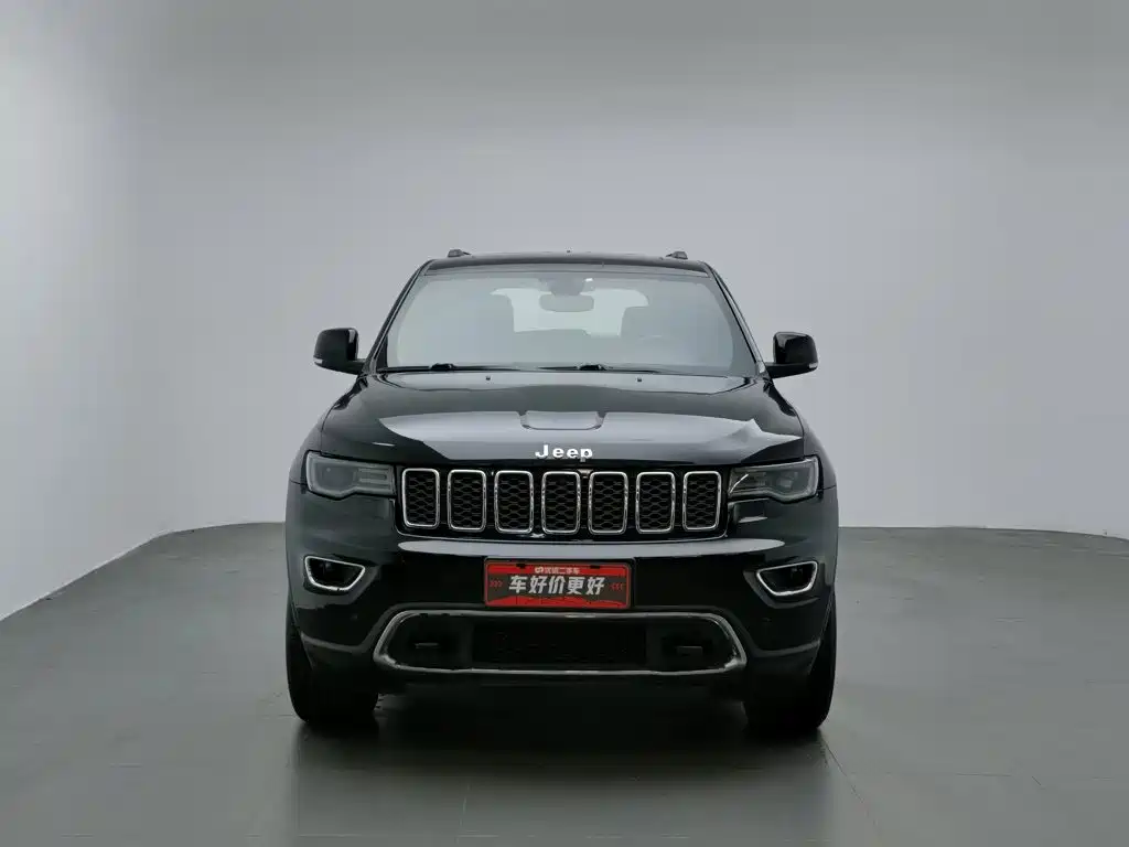 Jeep Grand Cherokee (Import) — фото 3