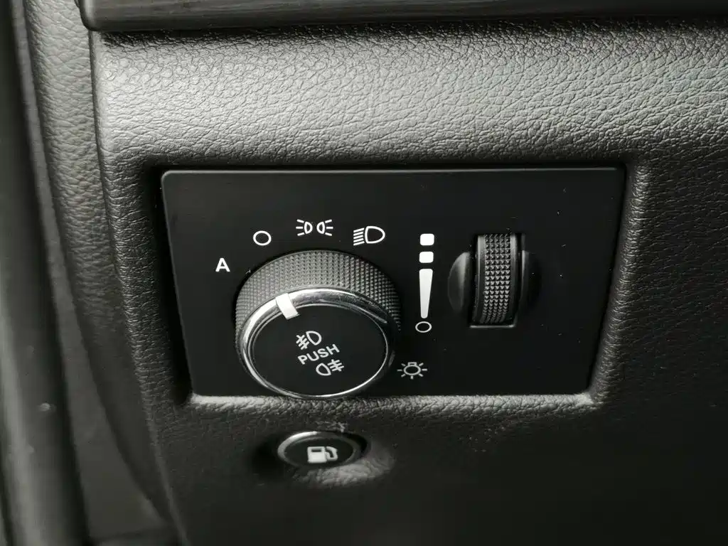 Jeep Grand Cherokee (Import) — фото 21