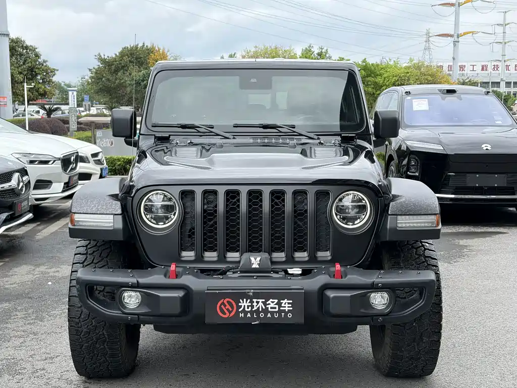 Jeep Gladiator — фото 3