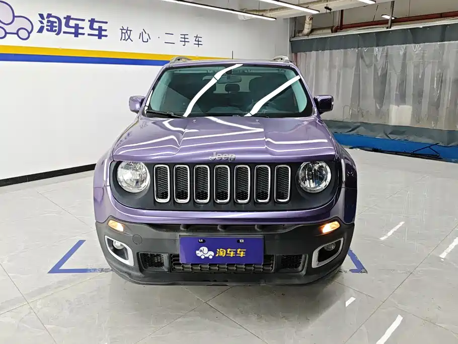 Jeep Renegade — фото 2