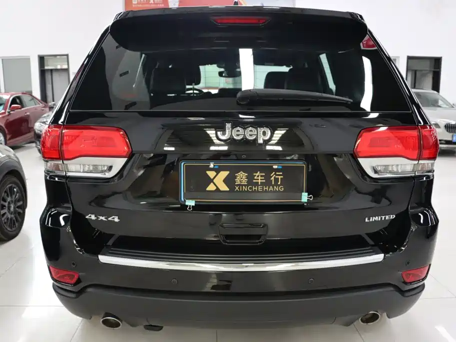 Jeep Grand Cherokee (Import) — фото 5
