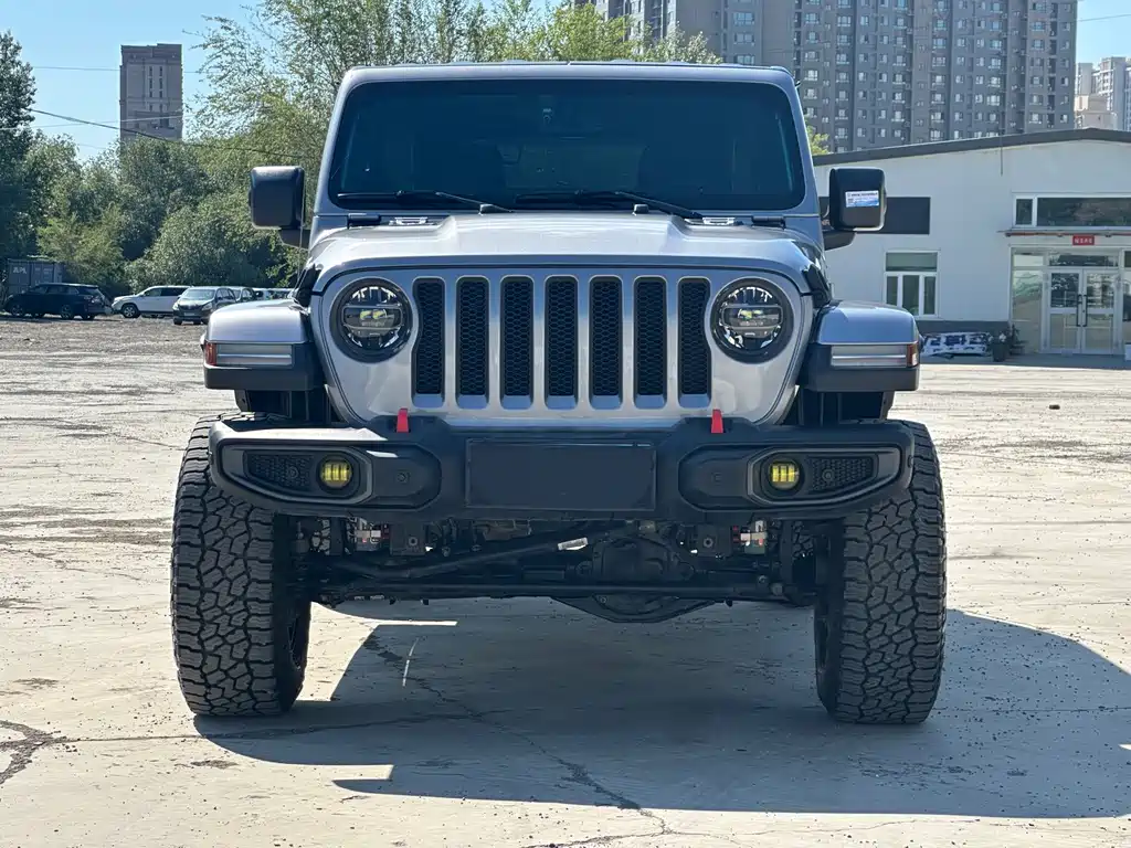 Jeep Wrangler — фото 2