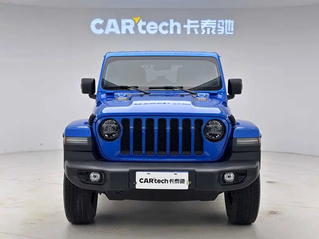 Jeep Wrangler — фото 3