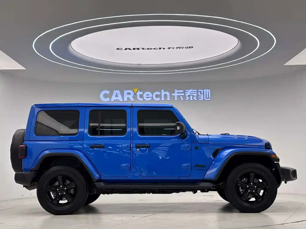 Jeep Wrangler — фото 4