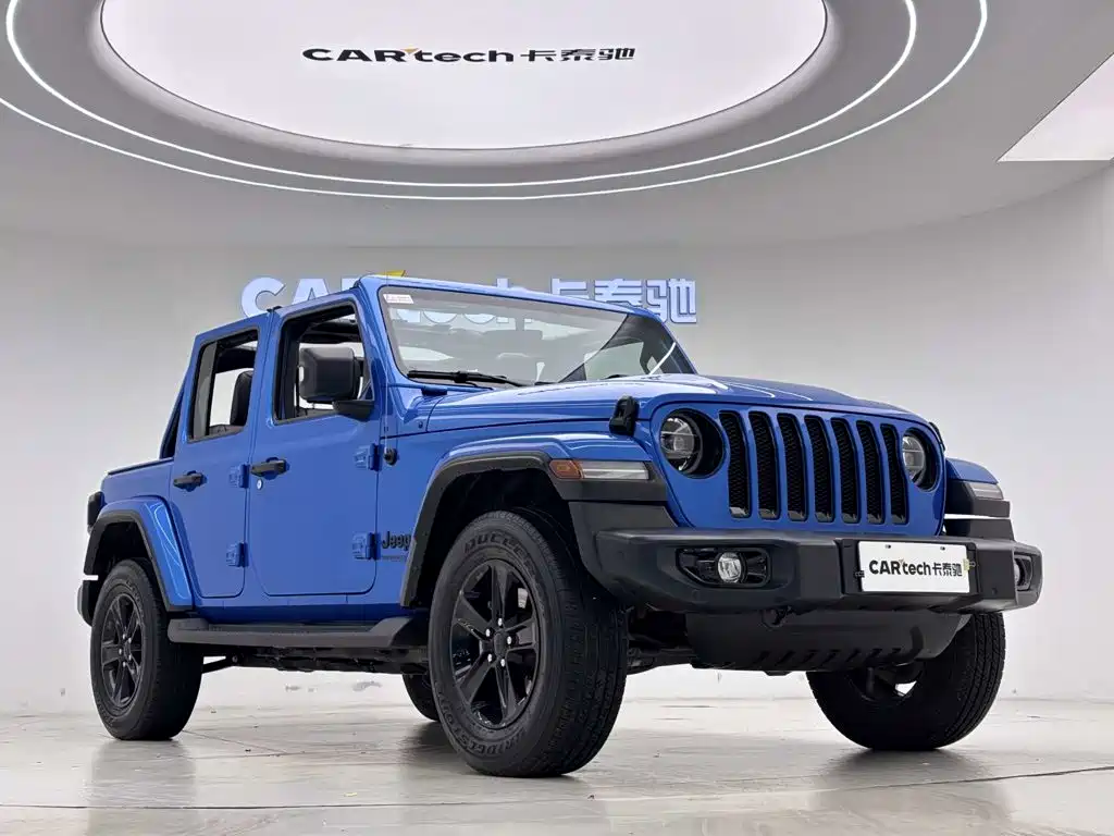 Jeep Wrangler — фото 7