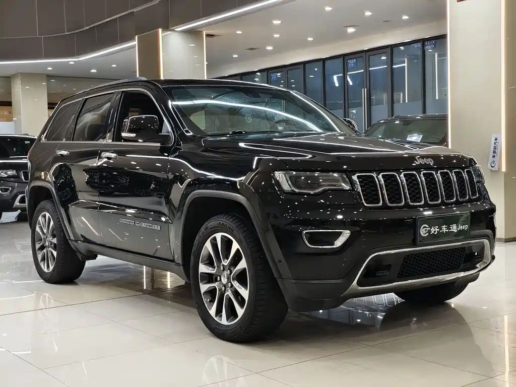 Jeep Grand Cherokee (Import) — фото 2