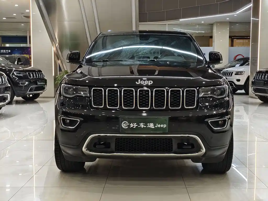 Jeep Grand Cherokee (Import) — фото 3