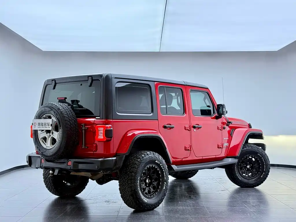 Jeep Wrangler — фото 3