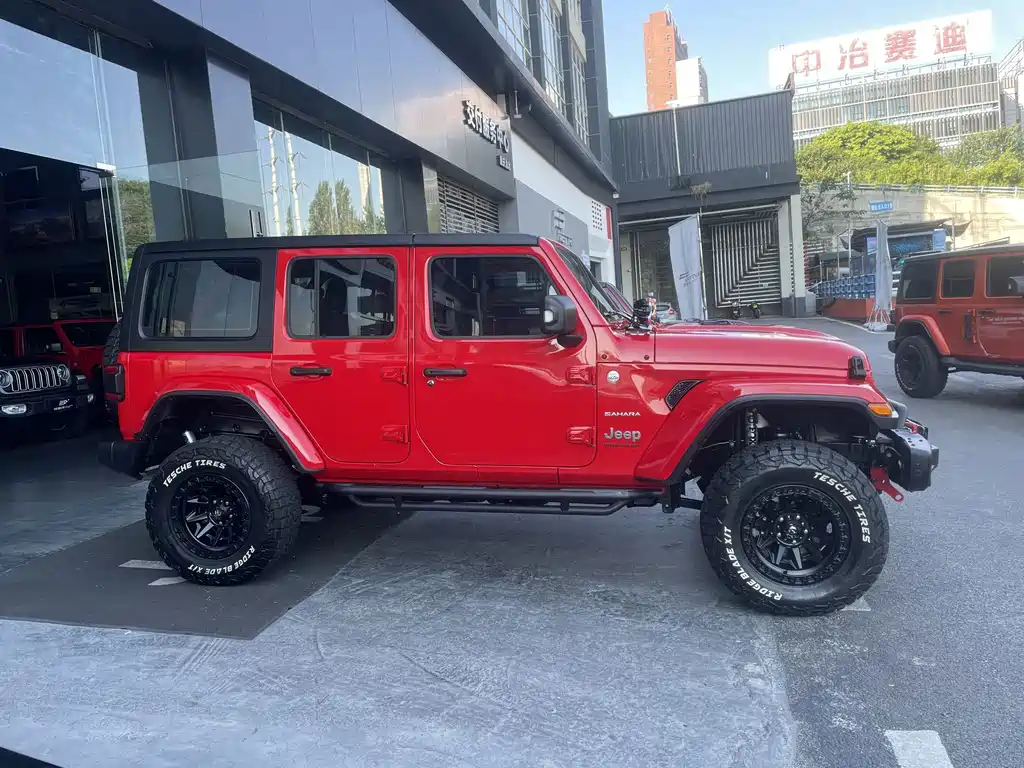 Jeep Wrangler — фото 5