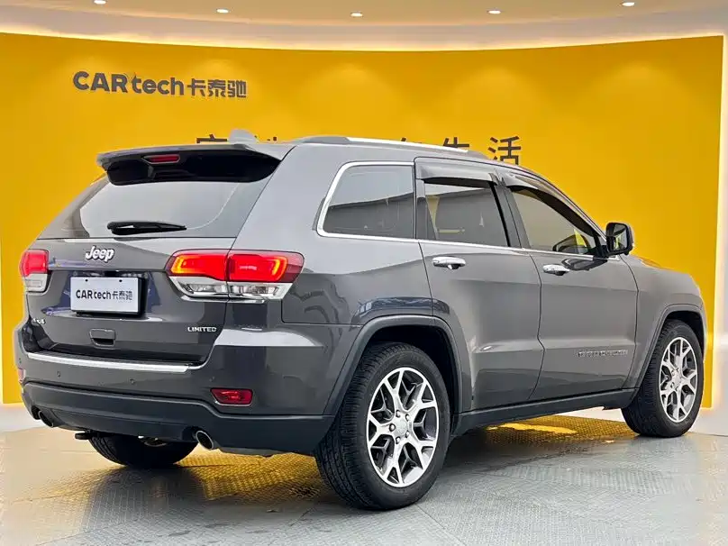 Jeep Grand Cherokee (Import) — фото 5