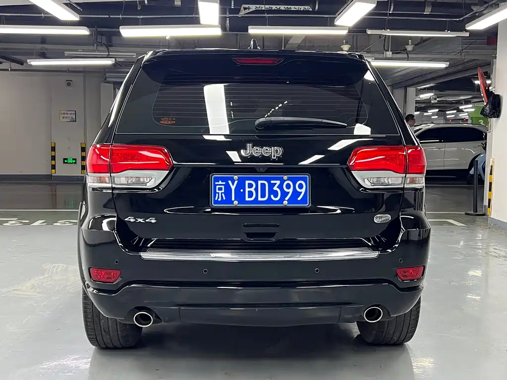 Jeep Grand Cherokee (Import) — фото 5