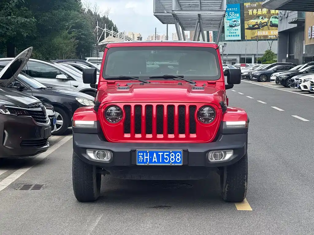 Jeep Wrangler — фото 2