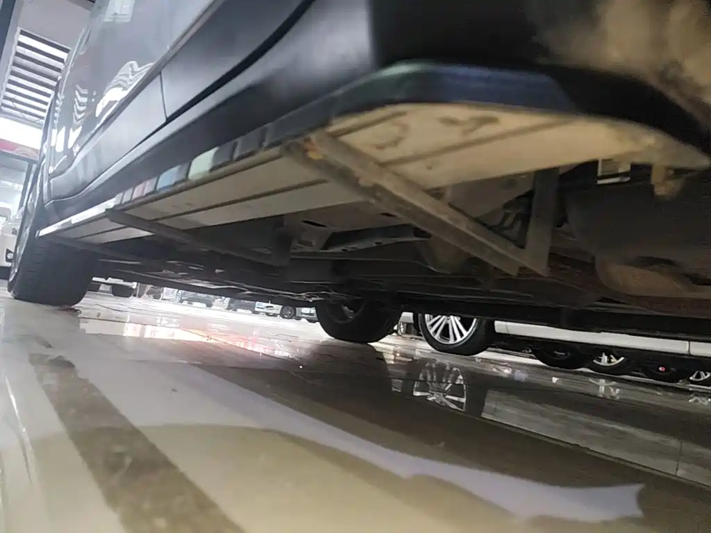 Jeep Compass — фото 22