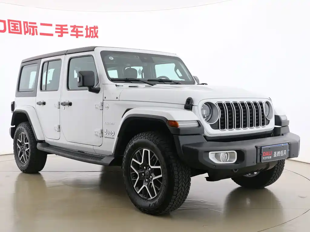 Jeep Wrangler — фото 3