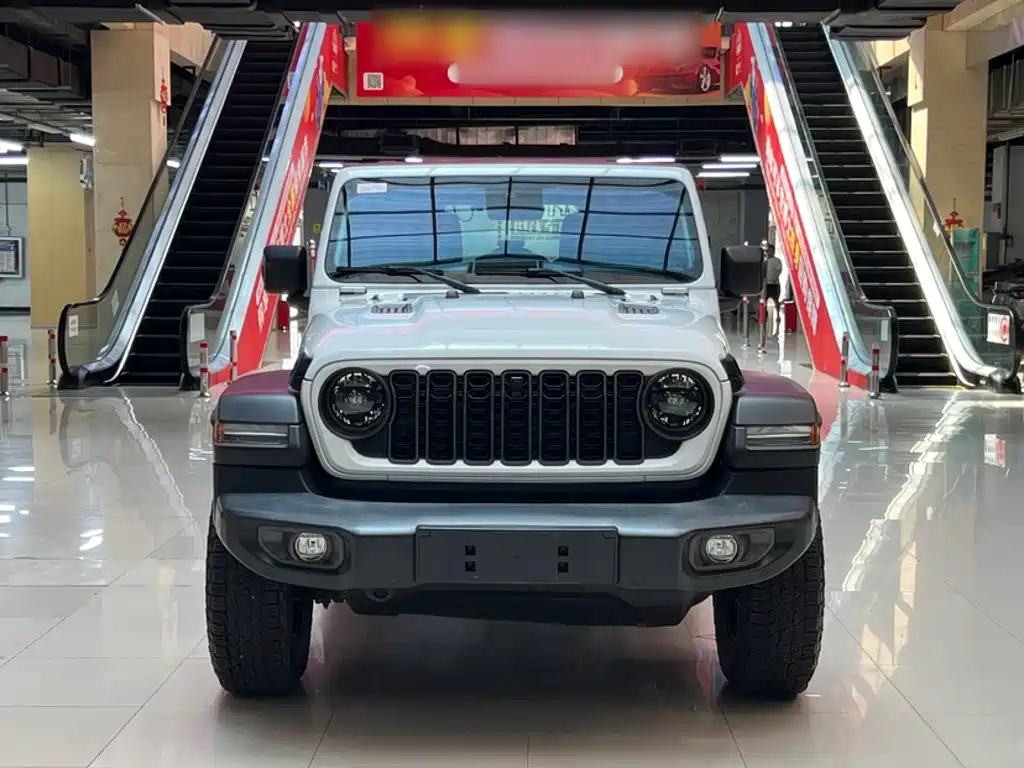 Jeep Wrangler — фото 3