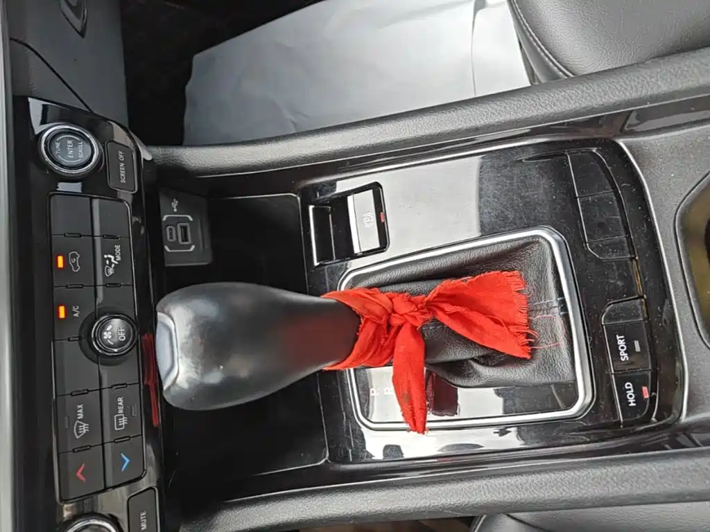 Jeep Compass — фото 14
