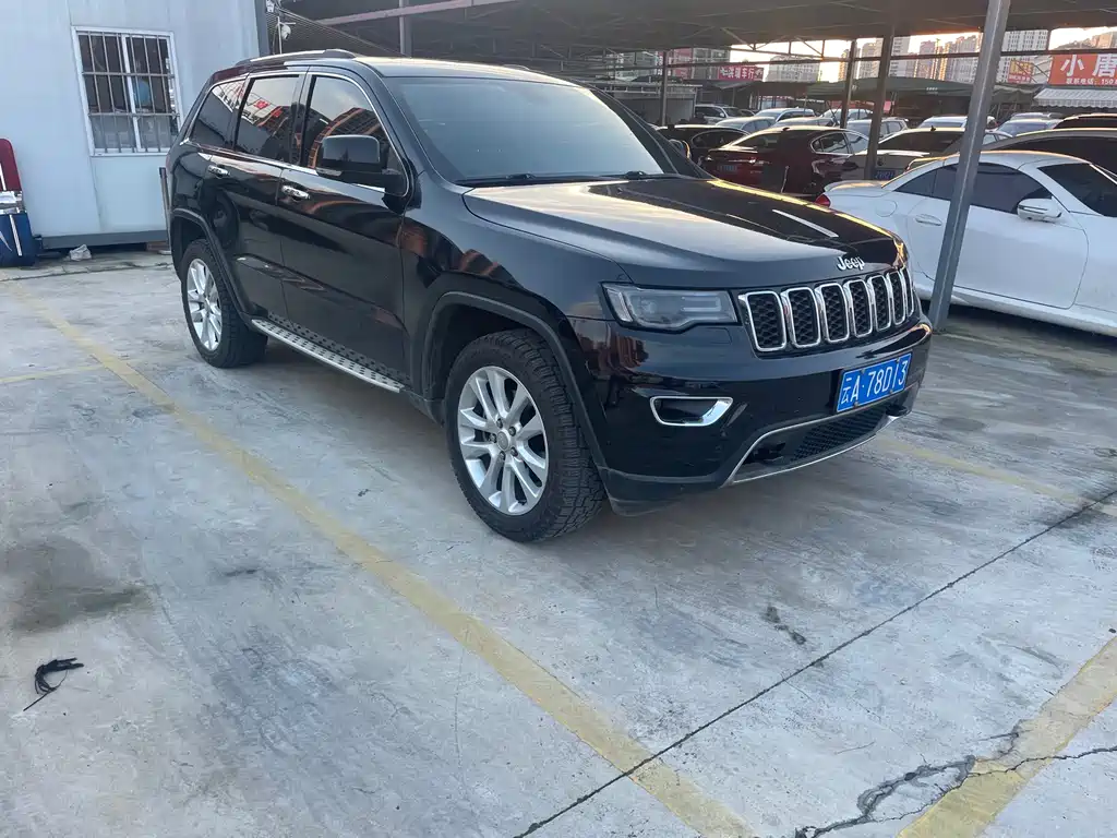 Jeep Grand Cherokee (Import) — фото 3