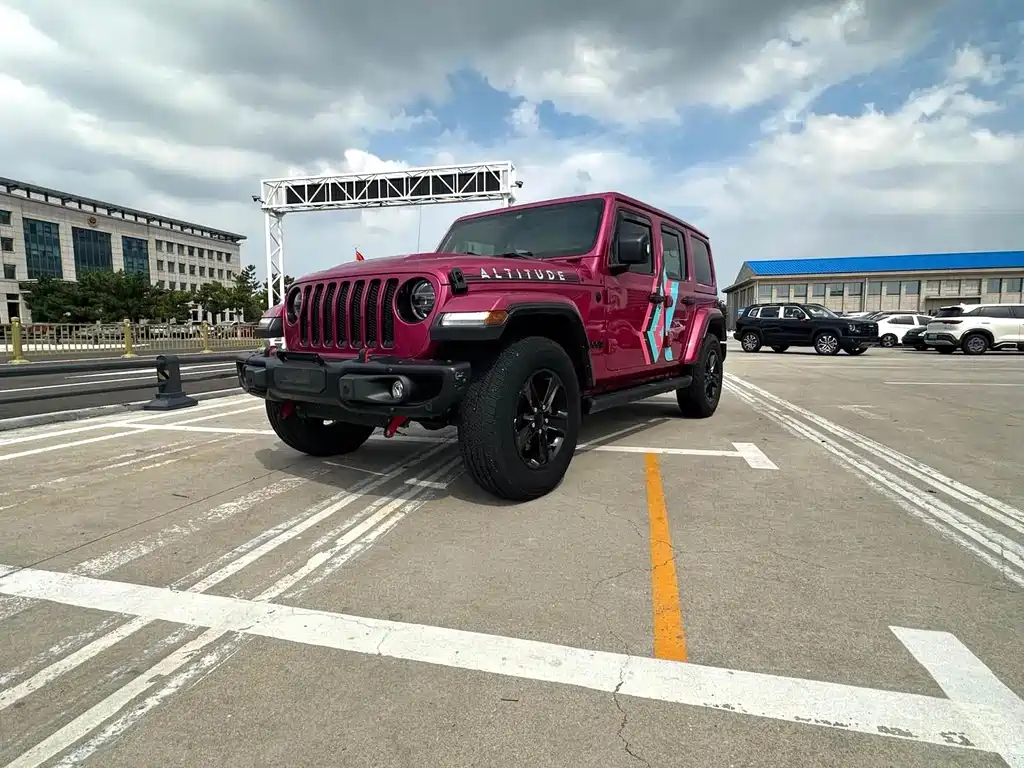 Jeep Wrangler — фото 2