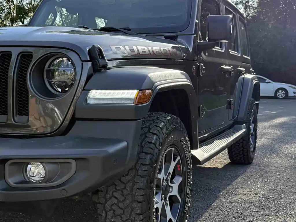 Jeep Wrangler — фото 4