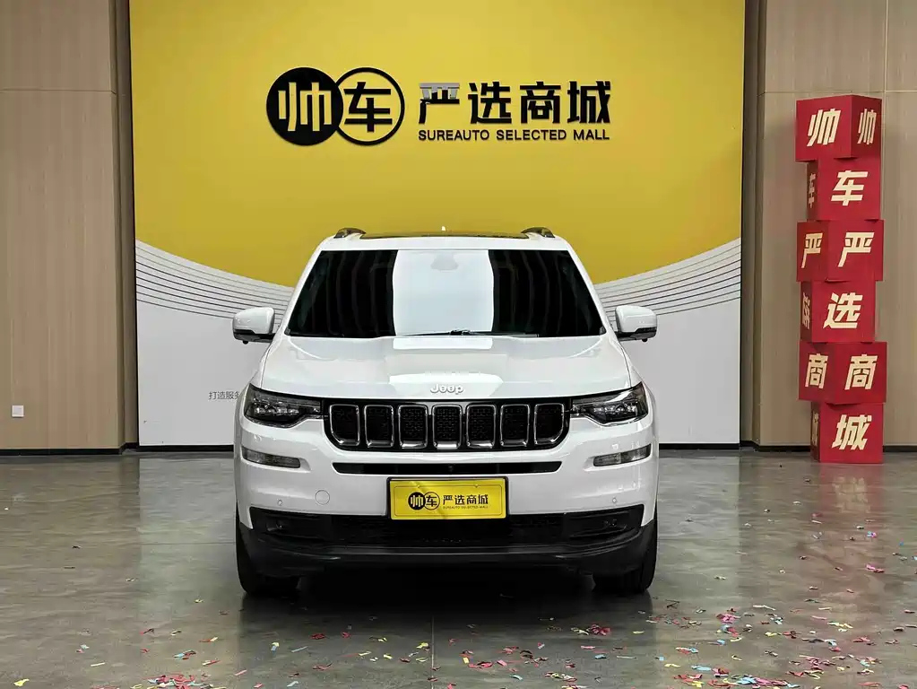Jeep Grand Commander — фото 3