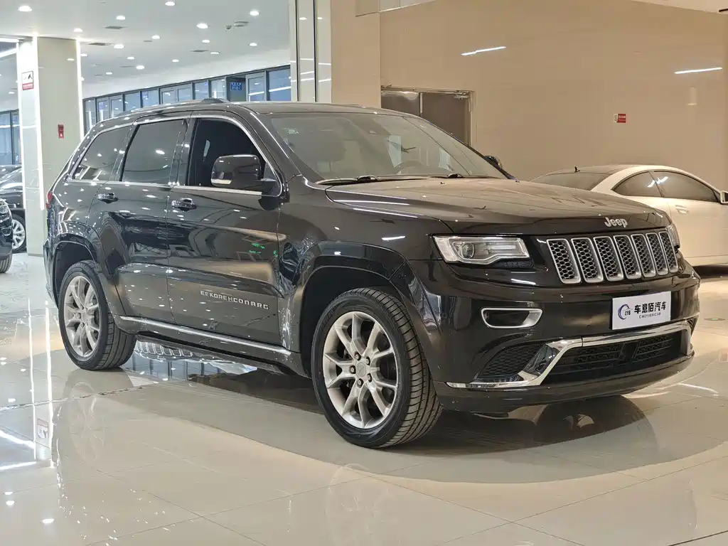 Jeep Grand Cherokee (Import) — фото 3