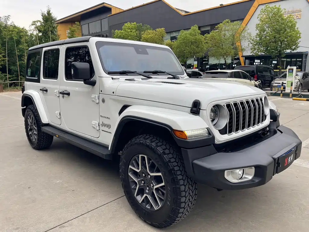 Jeep Wrangler — фото 3
