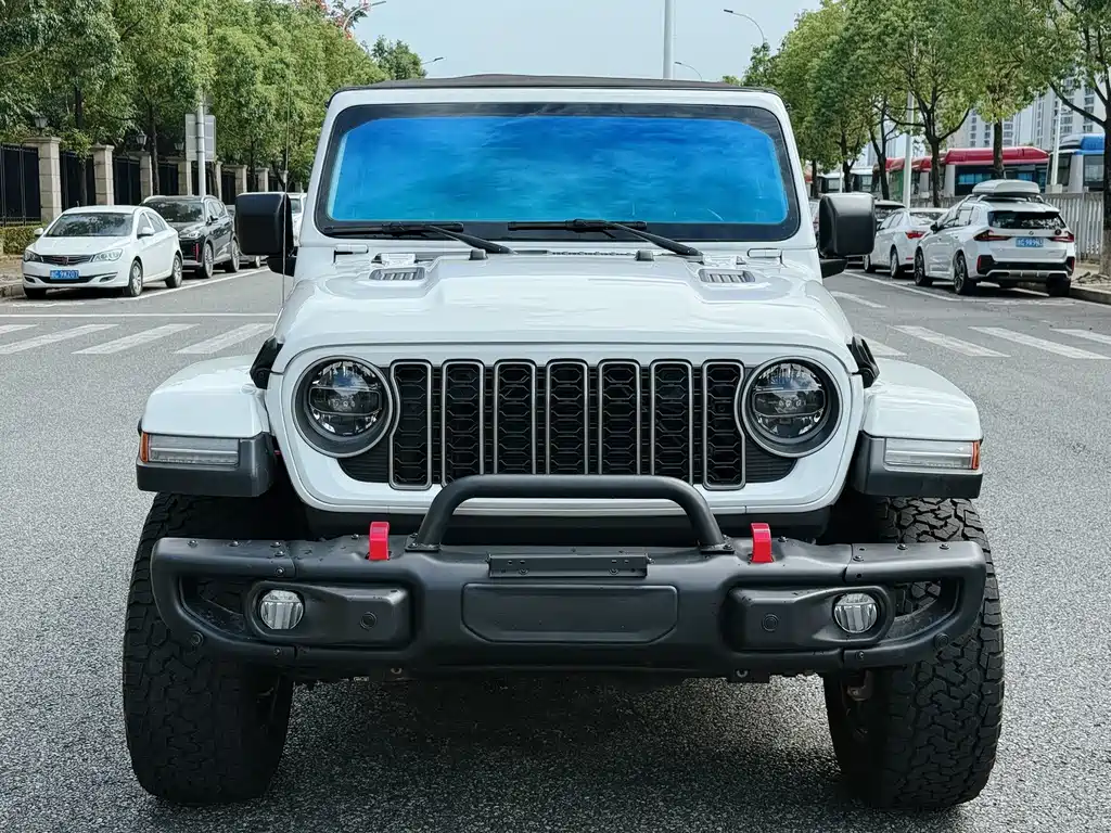 Jeep Wrangler — фото 2