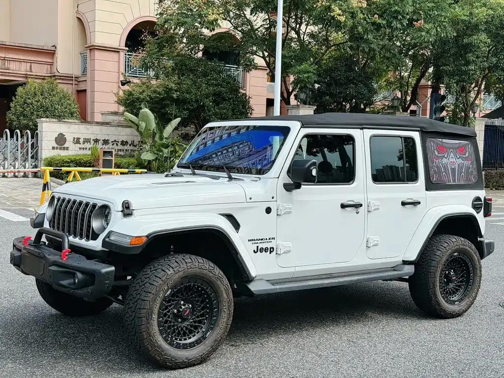 Jeep Wrangler — фото 3