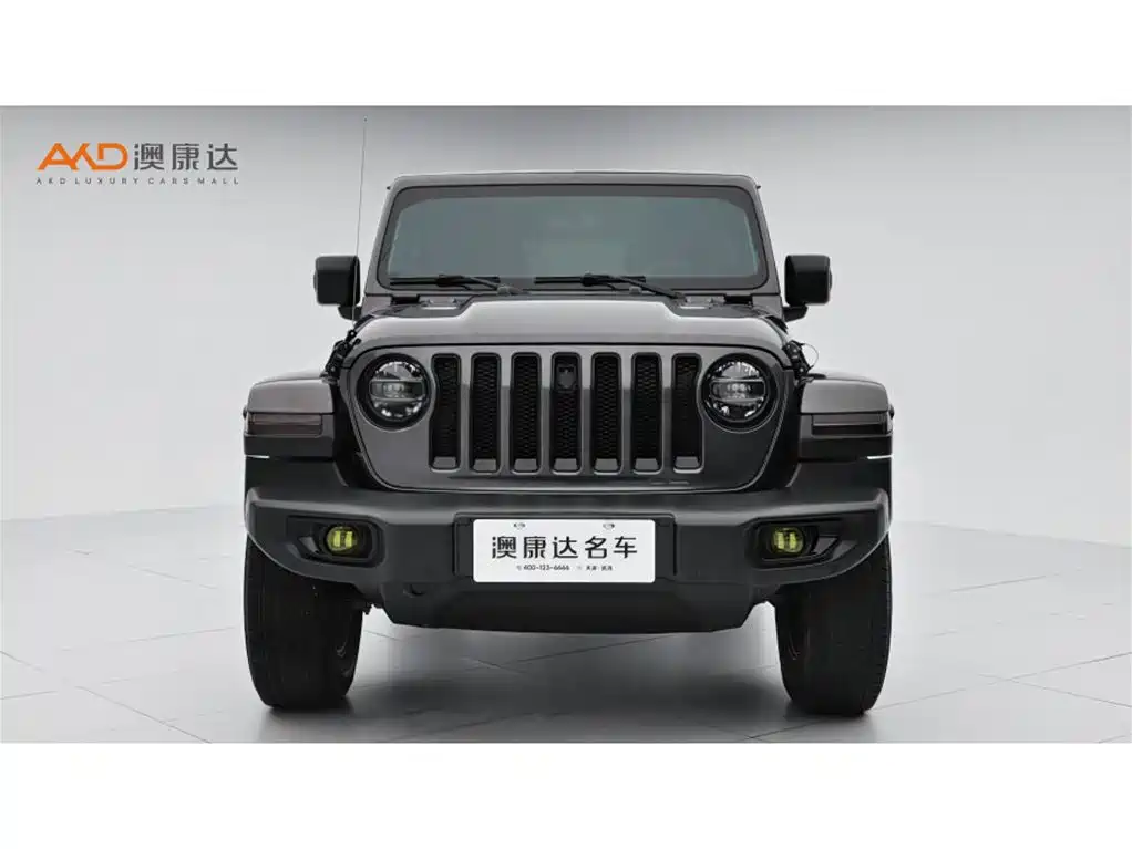 Jeep Wrangler — фото 2