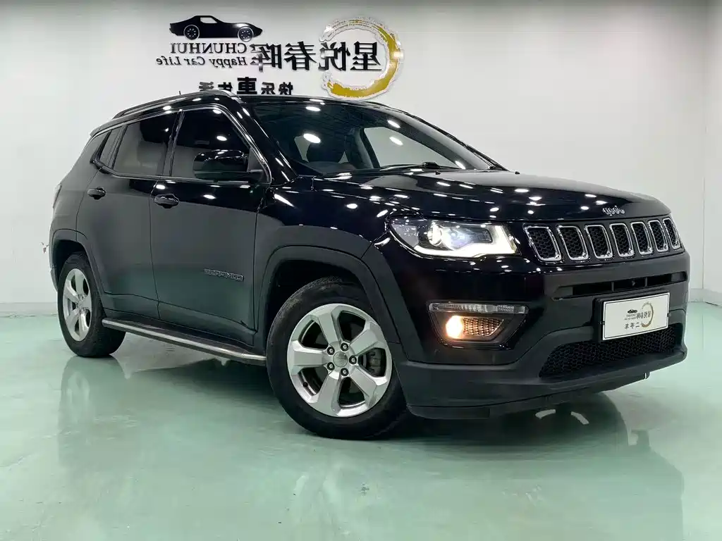 Jeep Compass — фото 3